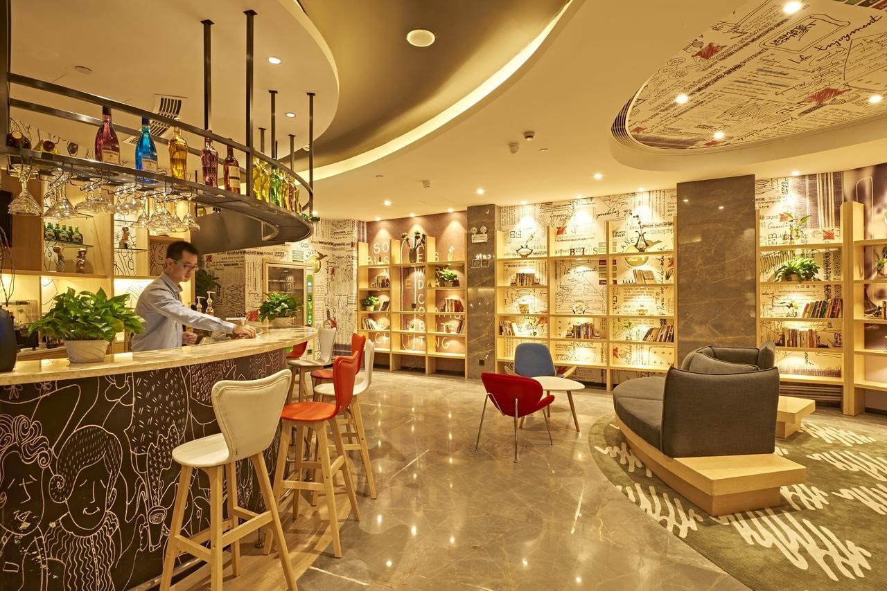 Отель Ibis Wenzhou Ariport Avenue Экстерьер фото